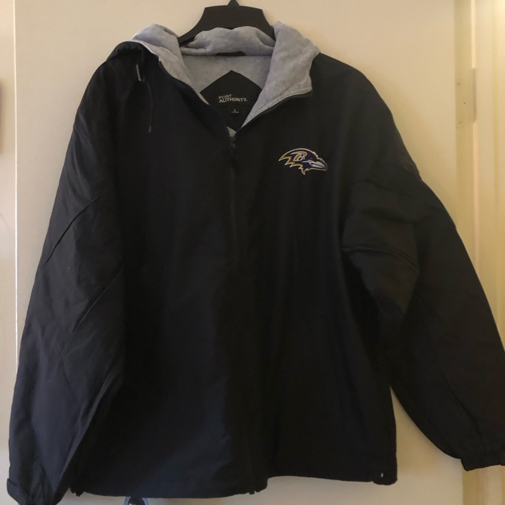 Last of the Flock- only 1 left! Ravens fully lined windbreaker with hood size L